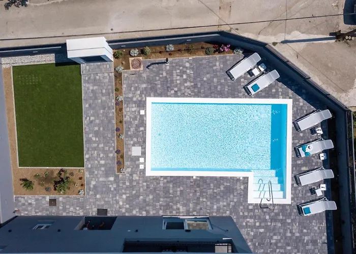 Villa Modern Danica With Pool In Zadar
