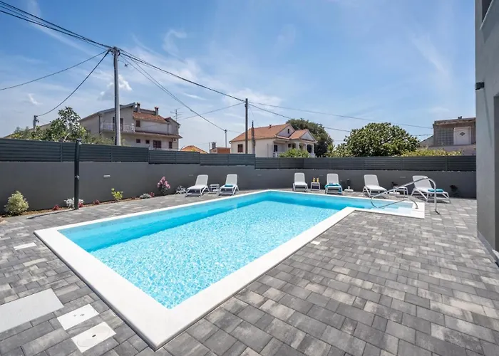 Villa Modern Danica With Pool In Zadar *