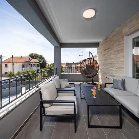 Villa Modern Danica With Pool In Zadar *