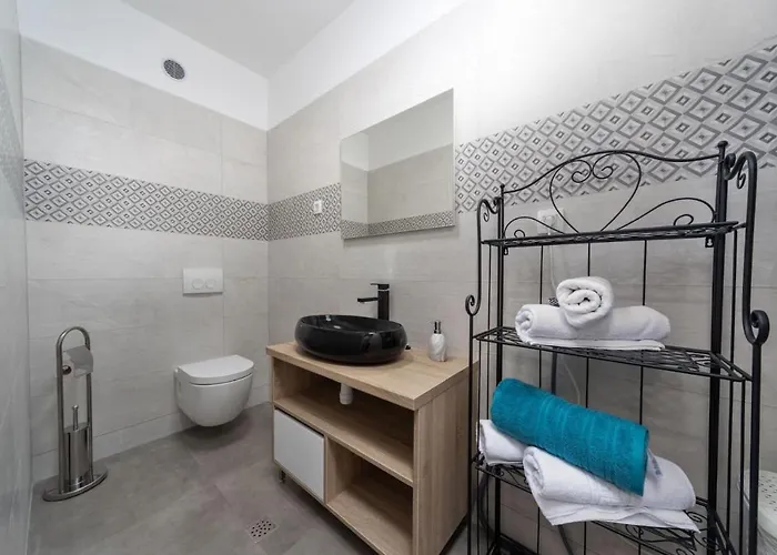 Villa Modern Danica With Pool In Zadar *