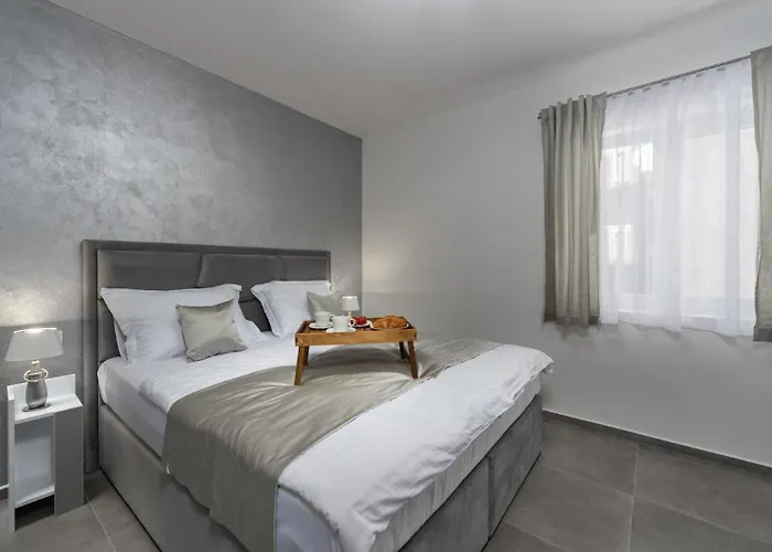 Villa Modern Danica With Pool In Zadar *